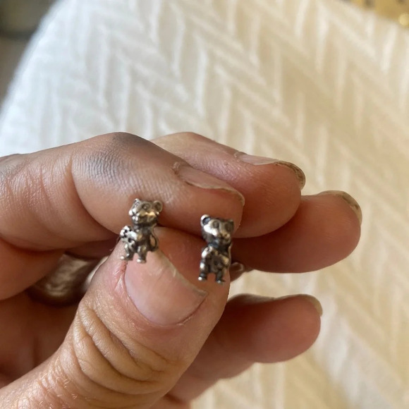 Sterling silver Little mice earrings holding cheese studs - Picture 2 of 7